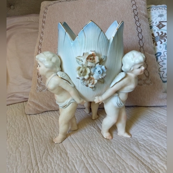 MidCentury Vintage Lenwile Ardalt Porcelain Artware Japan Cherubs W/Planter Vase - Picture 3 of 10
